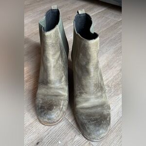 Sorel Original Lea Wedge Chelsea Boot Joan Arctic